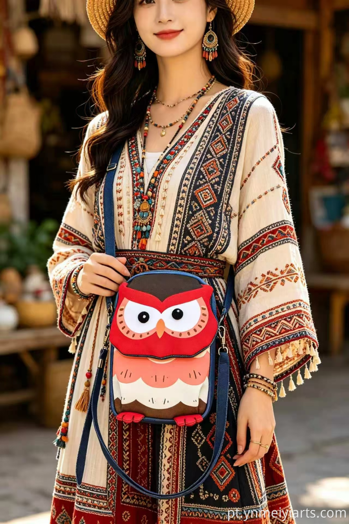 Flap Owl Crossbody Bag